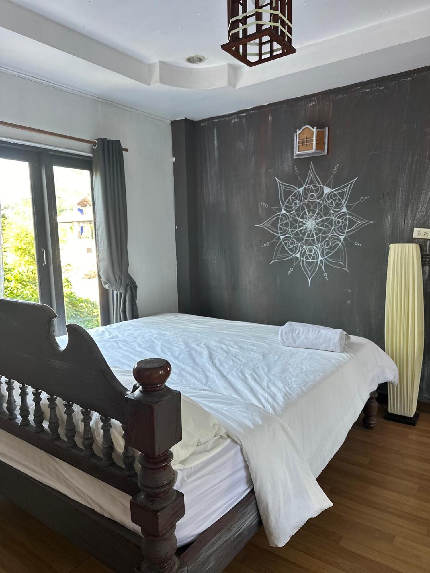 двухэтажный дом в саду с видом на будду 3 комнаты, 2 террасы Holiday home *